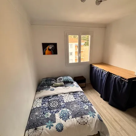 Appartement Spacieux/paisible 5 Pièces En Plein Coeur De