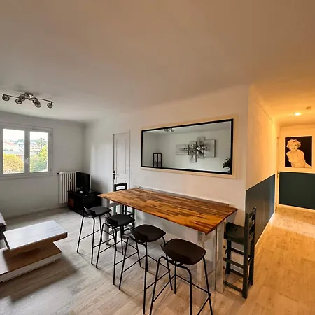 Spacieux/paisible 5 Pièces En Plein Coeur De Appartement *